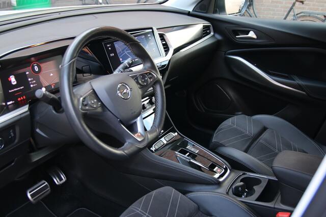 Opel Grandland 1.2 Turbo Ultimate | Apple carplay | 360 camera | Navigatie | St