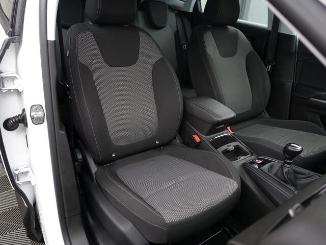 Opel Grandland X 1.2 Turbo Business Executive- Carplay, Lane Assist, Park Assist, Navi, Cruise, Clima, Comfort Interieur