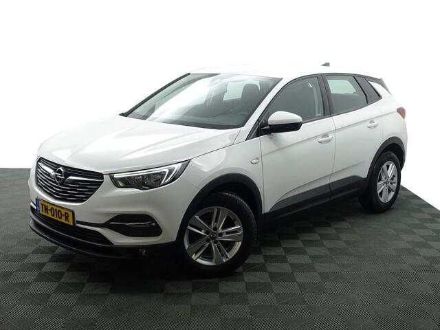 Opel Grandland X 1.2 Turbo Business Executive- Carplay, Lane Assist, Park Assist, Navi, Cruise, Clima, Comfort Interieur