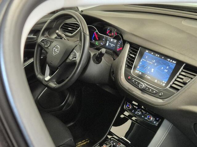 Opel Grandland X 1.6 Turbo Hybrid Ultimate Automaat | Navigatie | Stoelverwarming/Stoelverkoeling | 360º Camera | Apple Carplay/Android Auto | Keyless Entry |