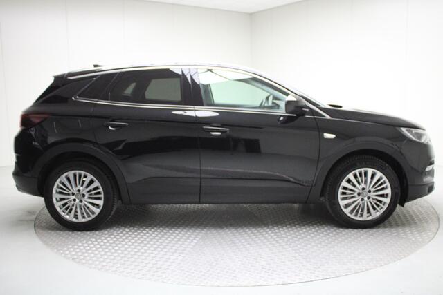 Opel Grandland X 1.2 Turbo Business Executive | automaat | trekhaak | dealer onderhouden | elektr. achterklep | navi | pdc v/a+ camera | carplay | dode hoek