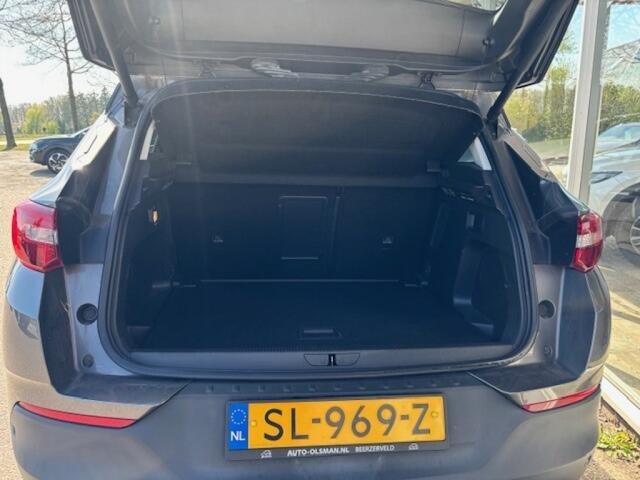 Opel Grandland X 1.2 Turbo Innovation, Clima, Cruise, Carplay, Navi