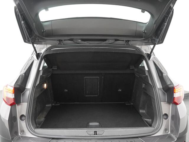 Opel Grandland X 1.2 Turbo Business Elegance - LED koplampen - Stoelverwarming - Dode hoek - Navigatie - 360gr. Camera