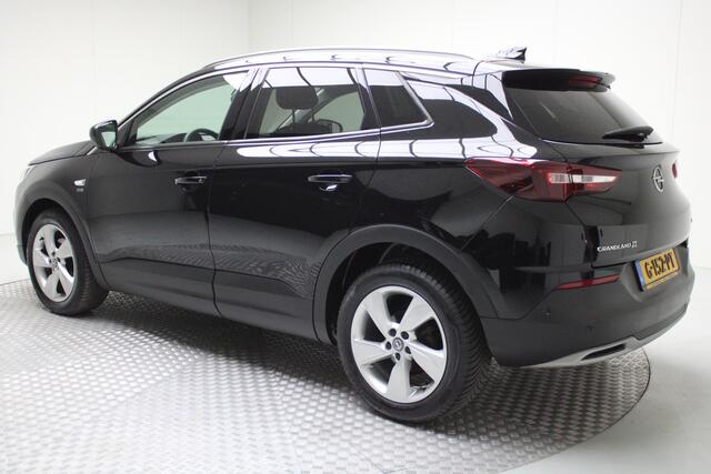 Opel Grandland X 1.2 Turbo 120 Jaar Edition | automaat | dealer onderhouden | navi | pdc v/a+camera | carplay | stuur/stoel verwarming | cruise | bluetooth