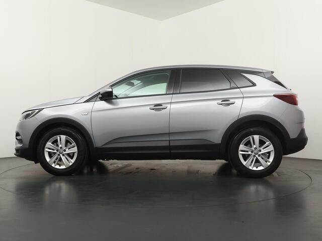 Opel Grandland X 1.2 Turbo Business Executive - Navigatie - Climate Control - LED koplampen