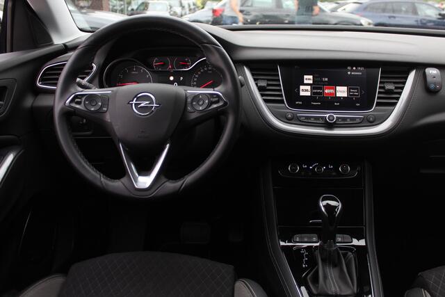 Opel Grandland X 1.2 Turbo Edition / Camera / Apple CarPlay / Keyless / 18'' / Stuurverwarming / Stoelverwarming / DAB / Elektr. achterklep / Cruise Control