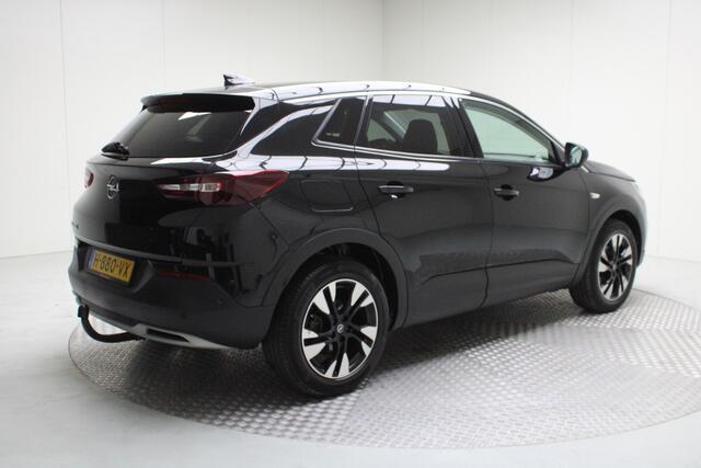 Opel Grandland X 1.2 T Innovation | Automaat | Trekhaak / Navi Full Map / Camera / PDC v&a / Keyless