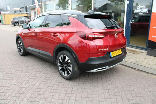 Opel Grandland X 1.2 Turbo Innovation