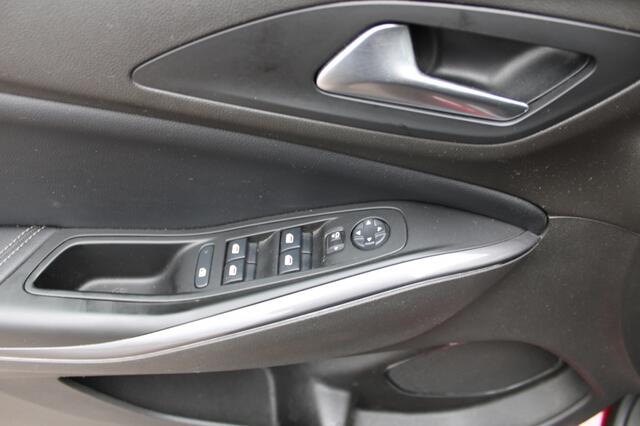 Opel Grandland X 1.2 Turbo Innovation