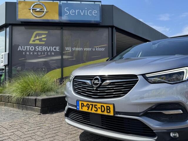 Opel Grandland X 1.6 Turbo Hybrid Innovation 225 pk Hybrid automaat | Afneembare trekhaak | Climate | Carplay | Camera | all season | 2x lader
