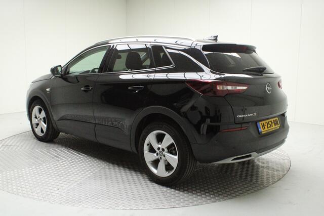 Opel Grandland X 1.2 T 120 Jaar Ed. | Automaat | Camera / Carplay / All Road Pakket