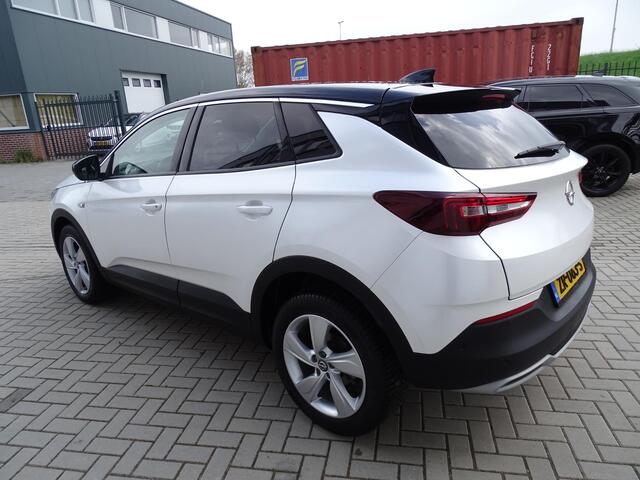 Opel Grandland X 1.2 Turbo 120 Jaar Edition Automaat, Navigatie, Multimedia, Airco/ECC, CruiseControll, Parkeersensoren, Sport Interieur, Dode Hoek, Parkeersensoren, Led