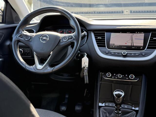 Opel Grandland X 1.2 Turbo Online Edition 1e Eigenaar,Dealer Onderhouden,Navi,Clima,Cruise,Pdc V+A,6 Bak,Lm velgen,131pk,Apk tot 02-2026