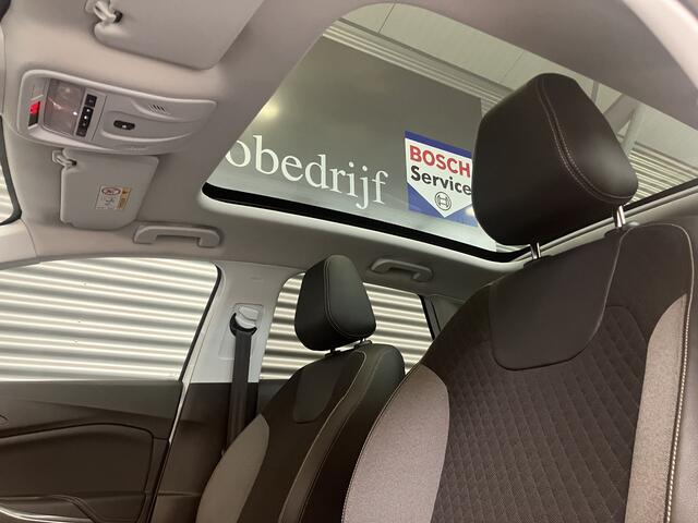 Opel Grandland X 1.2 T INOVATION/PANORAMA/PDC/CAM/EL A KLEP/TREKH/CARPLAY/ENZ