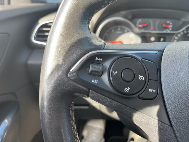 Opel Grandland X 1.2 Turbo Innovation | Nieuw Binnen! | Automaat | Trekhaak | Camera