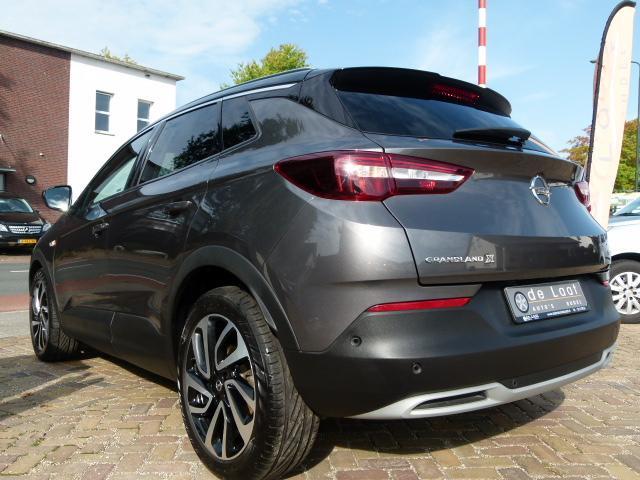 Opel Grandland X 1.2 Turbo Innovation, 19"LMV/DEELS LEER/CARPLAY