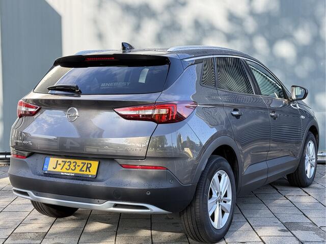 Opel Grandland X BWJ 11-2020 1.2T 131PK Bus Executive | CLIMA | NAVI | CAMERA | CARPLAY | LEDER/STOF | SPORTSTOELEN | PRIVACY GLASS