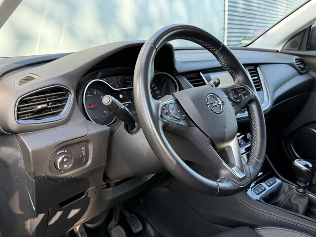 Opel Grandland X BWJ 11-2020 1.2T 131PK Bus Executive | CLIMA | NAVI | CAMERA | CARPLAY | LEDER/STOF | SPORTSTOELEN | PRIVACY GLASS