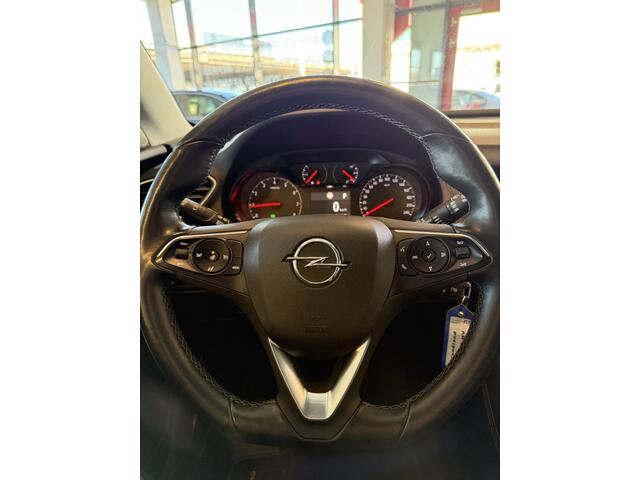 Opel Grandland X 1.2 Turbo Business Executive | Automaat | Stoel+Stuurverwarming | Cruise control | Climate control | Parkeersensoren | Navigatie | Apple carplay