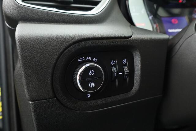 Opel Grandland X 1.2 Turbo Online Edition | Trekhaak | CarPlay | Navi | Cruise | 18''