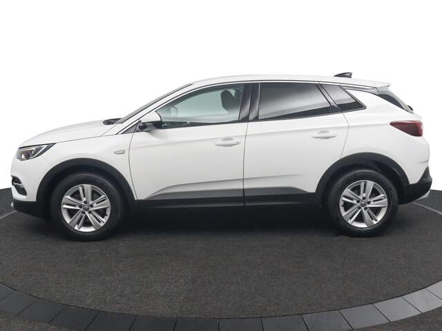 Opel Grandland X 1.2 Turbo Business Executive Rijklaarprijs! Trekhaak!