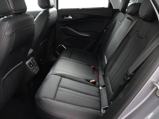 Opel Grandland X 1.6 Turbo Ultimate | Cruise Control | Trekhaak | Navigatie!