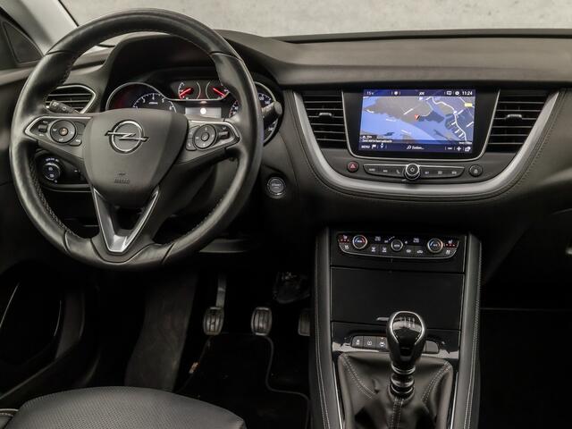 Opel Grandland X 1.2 Turbo Sport (APPLE CARPLAY, LEDER, MEMORY SEATS, STOELVERWARMING/KOELING, TREKHAAK, SPORTSTOELEN, 360 CAMERA, GETINT GLAS, KEYLESS, NIEUWE APK, NIEUWSTAAT)