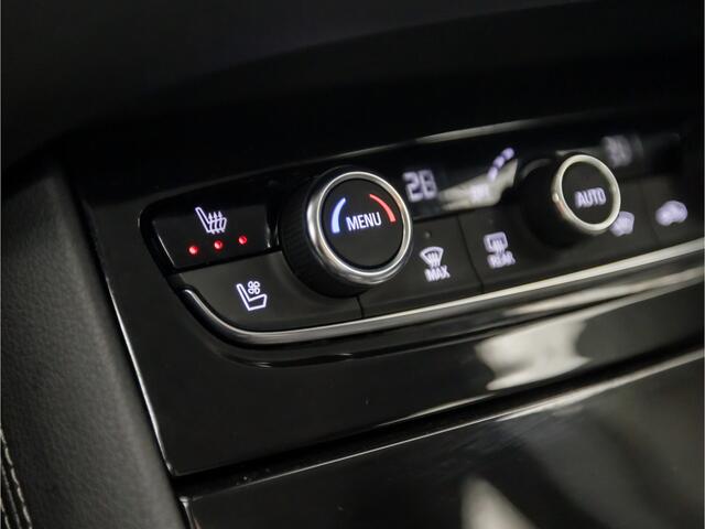 Opel Grandland X 1.2 Turbo Sport (APPLE CARPLAY, LEDER, MEMORY SEATS, STOELVERWARMING/KOELING, TREKHAAK, SPORTSTOELEN, 360 CAMERA, GETINT GLAS, KEYLESS, NIEUWE APK, NIEUWSTAAT)