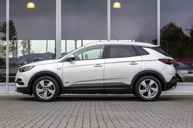 Opel Grandland X 1.6 Turbo Hybrid Elegance