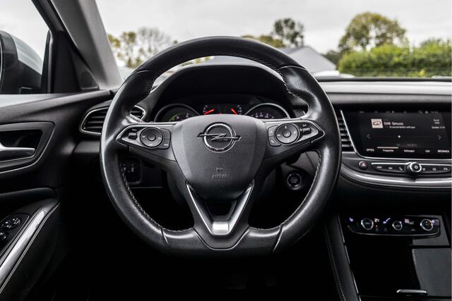 Opel Grandland X 1.6 Turbo Hybrid Elegance