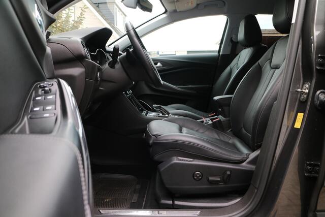Opel Grandland X 1.6 Turbo Hybrid Ultimate | PHEV | Weinig KM! | Goed onderhouden! |