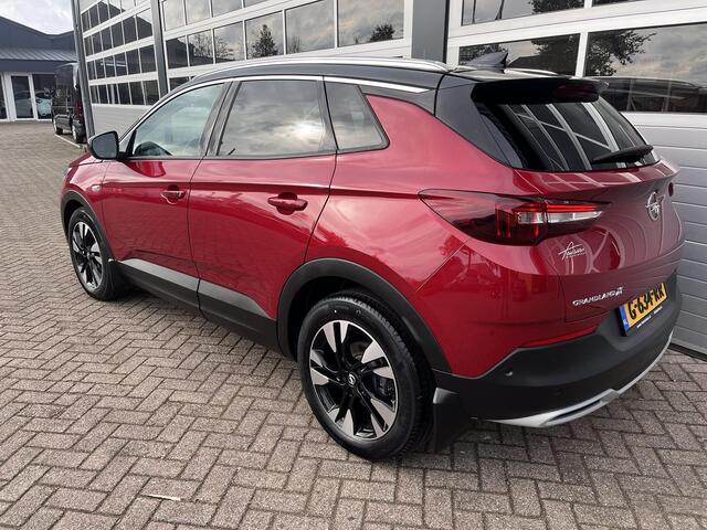 Opel Grandland X 1.2 Turbo Ultimate