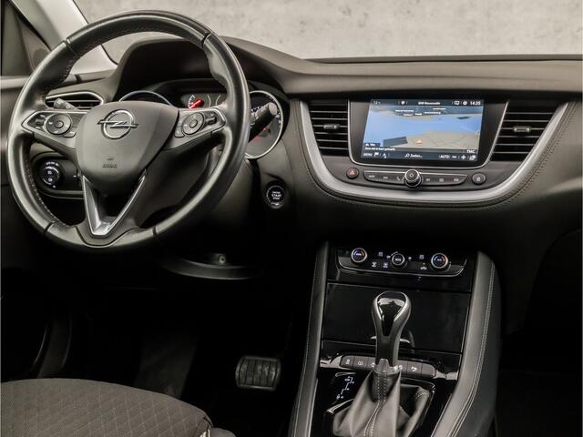 Opel Grandland X 1.2 Turbo Elegance Sport Automaat (APPLE CARPLAY, GROOT NAVI, 360 CAMERA, SPORTSTOELEN, LED KOPLAMPEN, KEYLESS, GETINT GLAS, NIEUWE APK, NIEUWSTAAT)