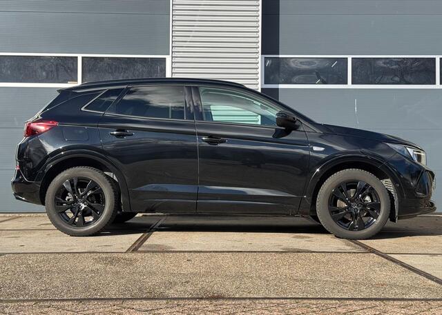 Opel Grandland X 1.2 Turbo GS Black Pakket |Stoel/Stuurverw. |Camera |Navi |DAB