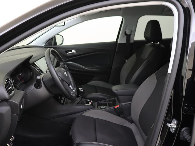 Opel Grandland X 1.2 Turbo Edition | Navigatie | Carplay | Stuur en Stoelverwarming | Camera | Clean = Clean