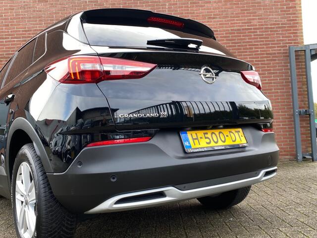 Opel Grandland X 1.2 TURBO BUS. EX. AUTOMAAT NAV CRUISE CARPLAY PANO CAMERA PDC LMV