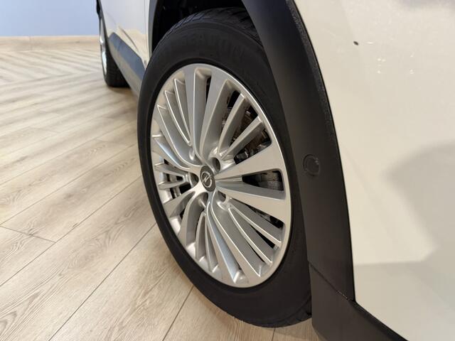 Opel Grandland X 1.6 CDTi Business Executive Airco ECC | Trekhaak | Cruise Control | Apple Carplay | Parkeer Sensoren | Isofix | NAP