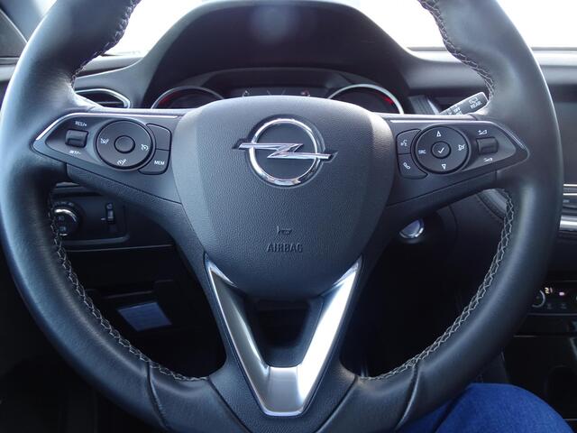 Opel Grandland X 1.2 Turbo Innovation AUTOMAAT | APPLE CARPLAY | 360 CAMERA | NAVIGATIE | AIRCO/EC | ADAPTIEVE CRUISECONTROL | PARKEERSENSOREN | LEDER BEKLEDING | DAB RADIO | LED VERLICHTING | STOELVERWARMING |