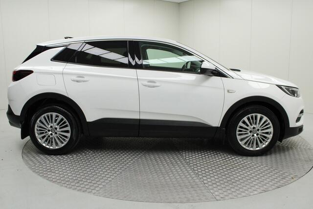 Opel Grandland X 1.2 Turbo Innovation | climate control | pdc v/a + camera | elektr. achterklep | navi fullmap | carplay | panoramadak | dodehoek | keyless