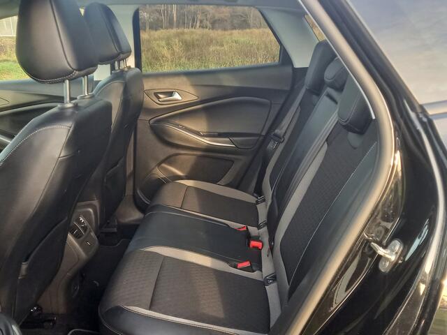 Opel Grandland X 1.2 Turbo Business Executive