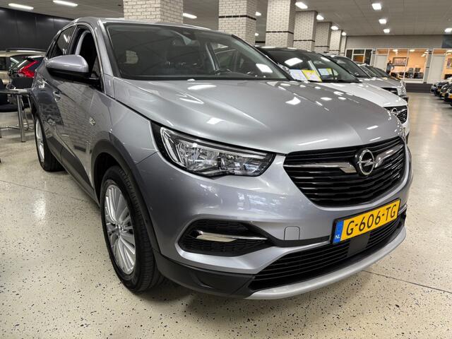 Opel Grandland X 1.2 T Automaat Navigatie Cruise Trekhaak PDC