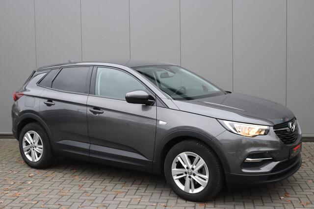 Opel Grandland X 1.2 Turbo 130PK Automaat Business Trekhaak/Camera/Navigatie/Parkeerhulp
