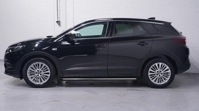 Opel Grandland X 1.2 Turbo Innovation Navi Camera Stoel- en stuurverwarming NAP Distributie vervangen Rijklaar!