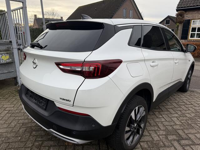 Opel Grandland X Turbo Innovation AUTOMAAT NAVI/CLIMA/xenon