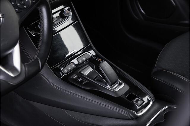 Opel Grandland X 1.6 Turbo Hybrid Business Elegance