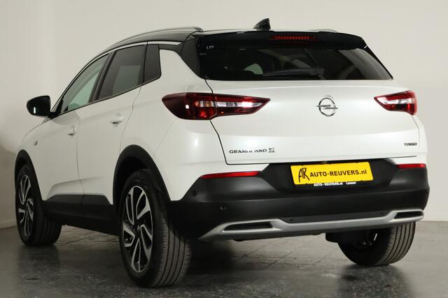 Opel Grandland X 1.2 Turbo Innovation / LED / Leder / Navi / CarPlay / Camera