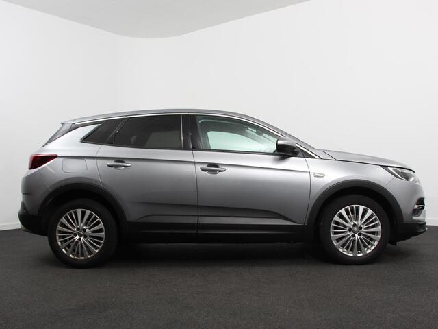 Opel Grandland X 1.5 CDTi Automaat Business Executive HANDEL EXPORT | Navigatie | Apple Carplay/Android Auto | Climate Control | Parkeersensoren V+A |