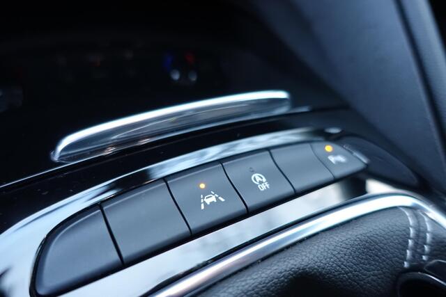 Opel INSIGNIA Grand Sport 1.5 Turbo Business Executive l Navigatie l Camera l Trekhaak