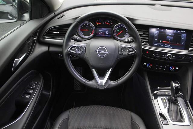 Opel INSIGNIA Sports Tourer 1.5 Turbo Business Executive 2017 | Goed Onderhouden | Trekhaak | Airco | Cruise Control | Carplay | DAB Radio | 2 Sleutels | Nationale Autopas