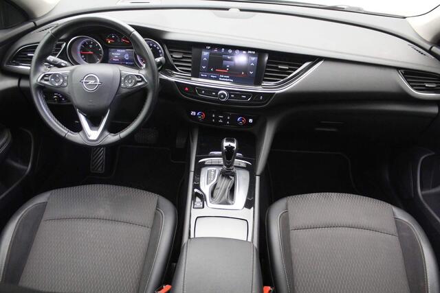 Opel INSIGNIA Sports Tourer 1.5 Turbo Business Executive 2017 | Goed Onderhouden | Trekhaak | Airco | Cruise Control | Carplay | DAB Radio | 2 Sleutels | Nationale Autopas